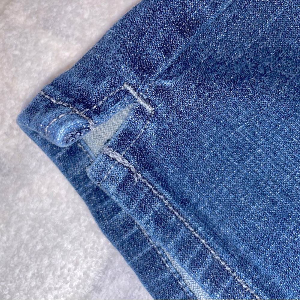 LEVIS DENIM SHORTS - Picture 8 of 9